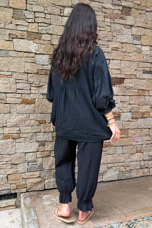 Mimi Pillow Cotton Batwing Blouse Black